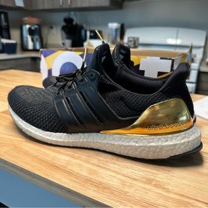 Adidas Ultraboost 2.0 Limited Gold Medal sz 12.5